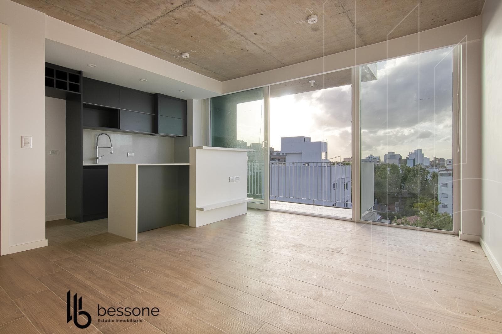 Apartment in Chauvin