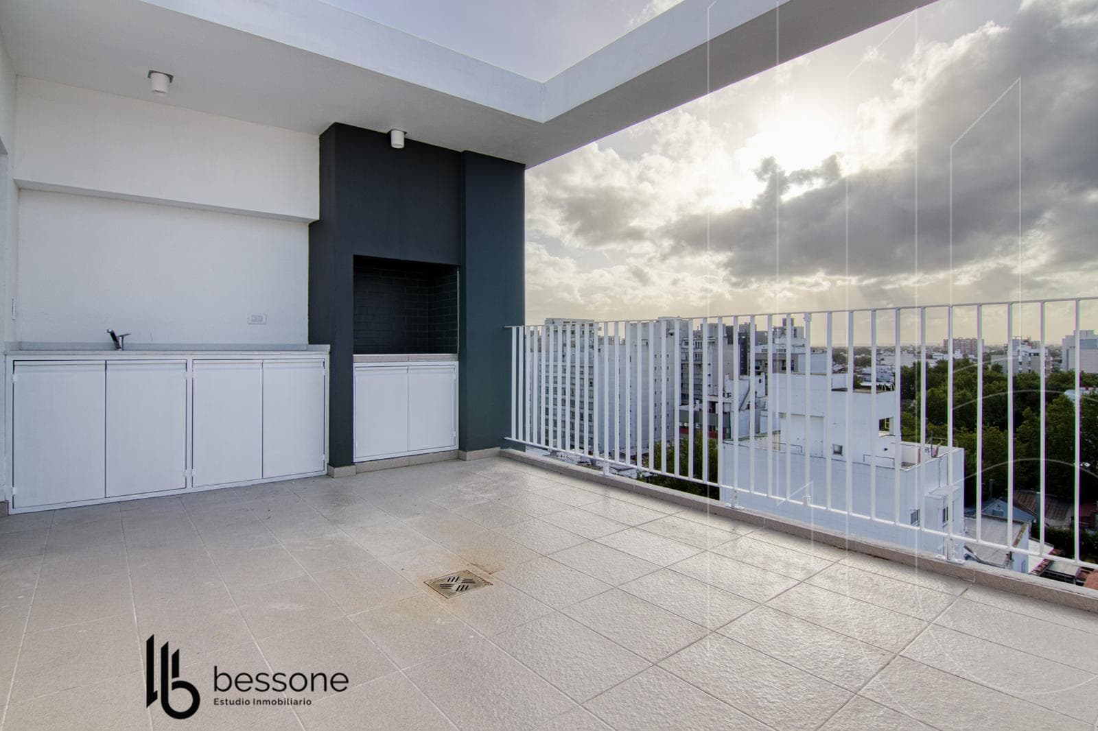 Apartment in Chauvin
