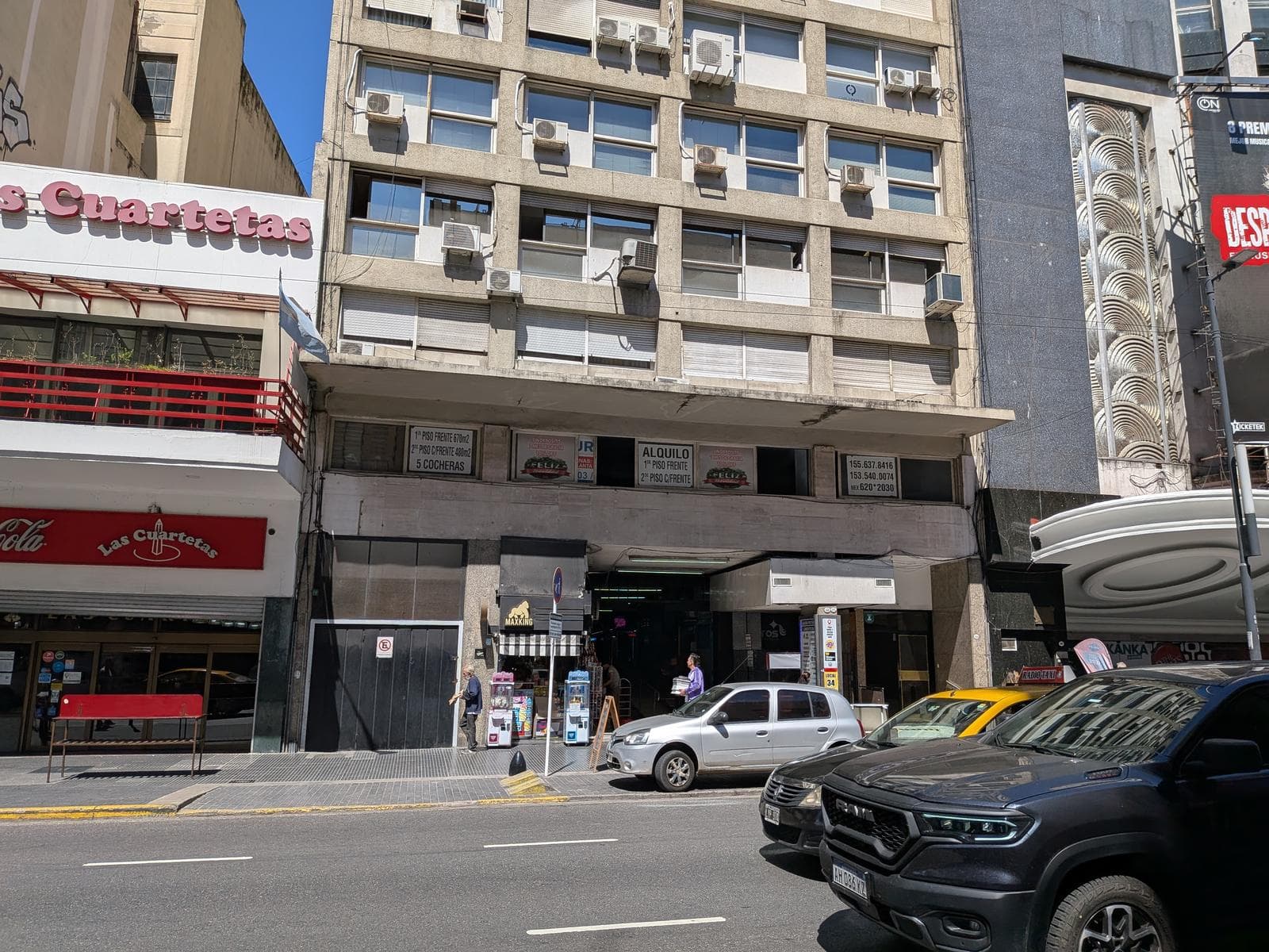 700 m² Office Space for Sale and Rent - Brand-New - San Nicolás - District IA