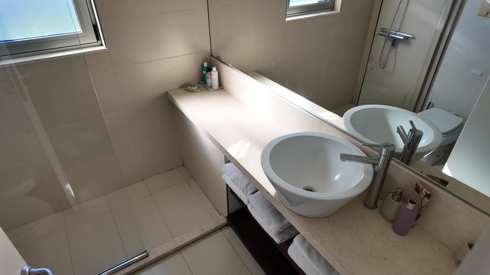 Studio apartment for rent in Quartier Madero with a parking space!!! Amenities!!