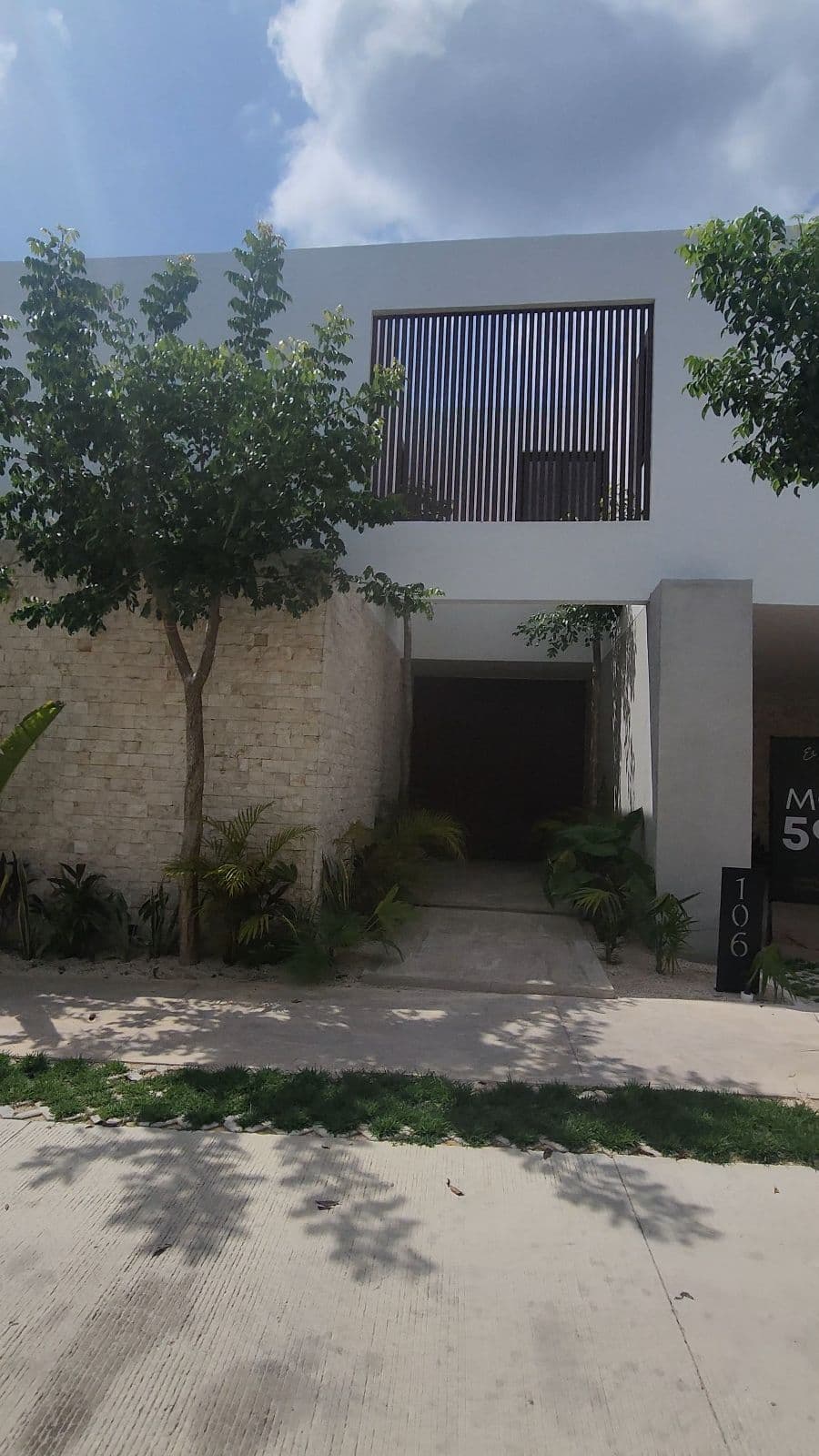 House - Xcanatún Residential Development