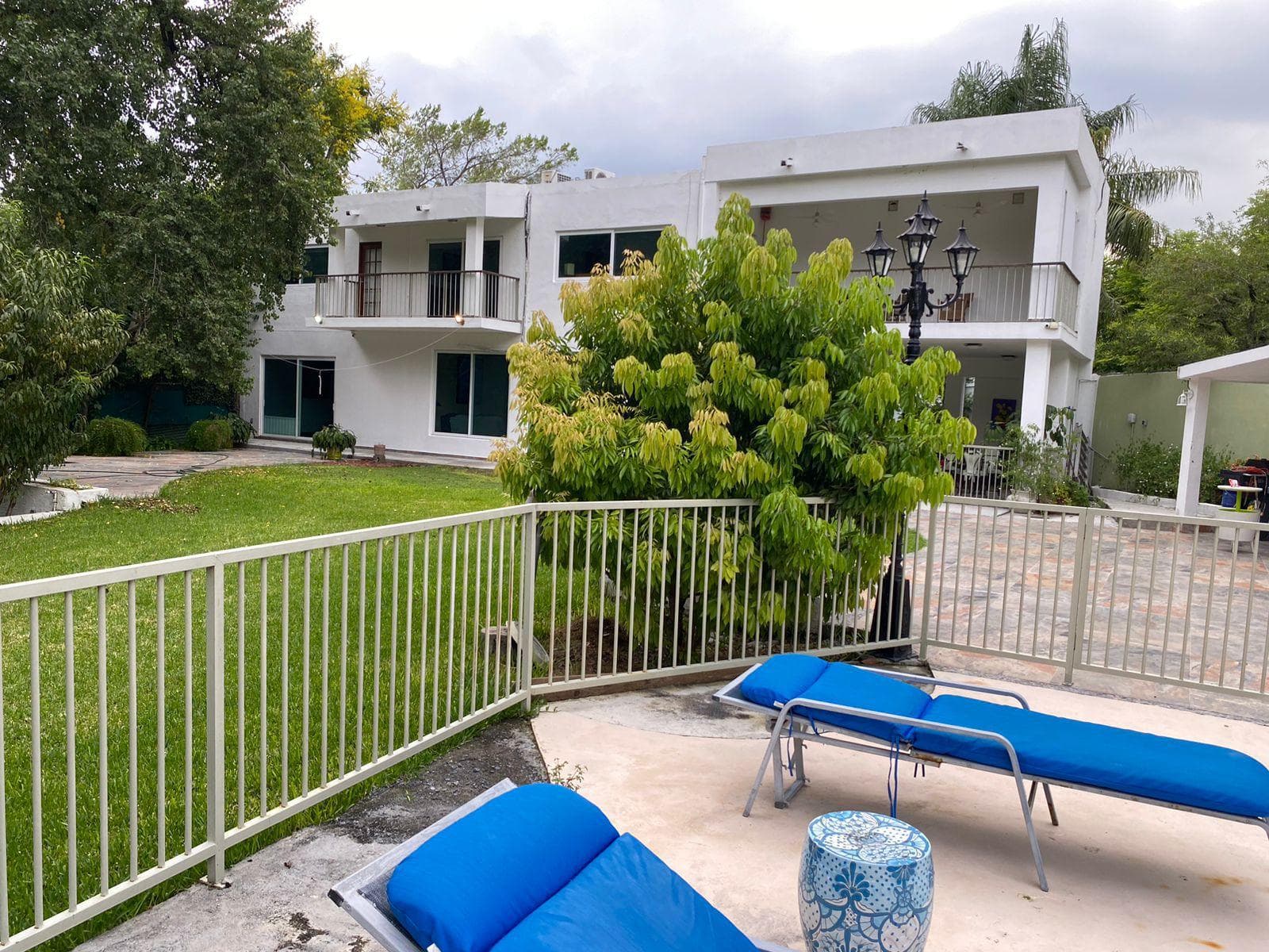 HOUSE FOR RENT IN YERBANIZ ON THE NATIONAL HIGHWAY