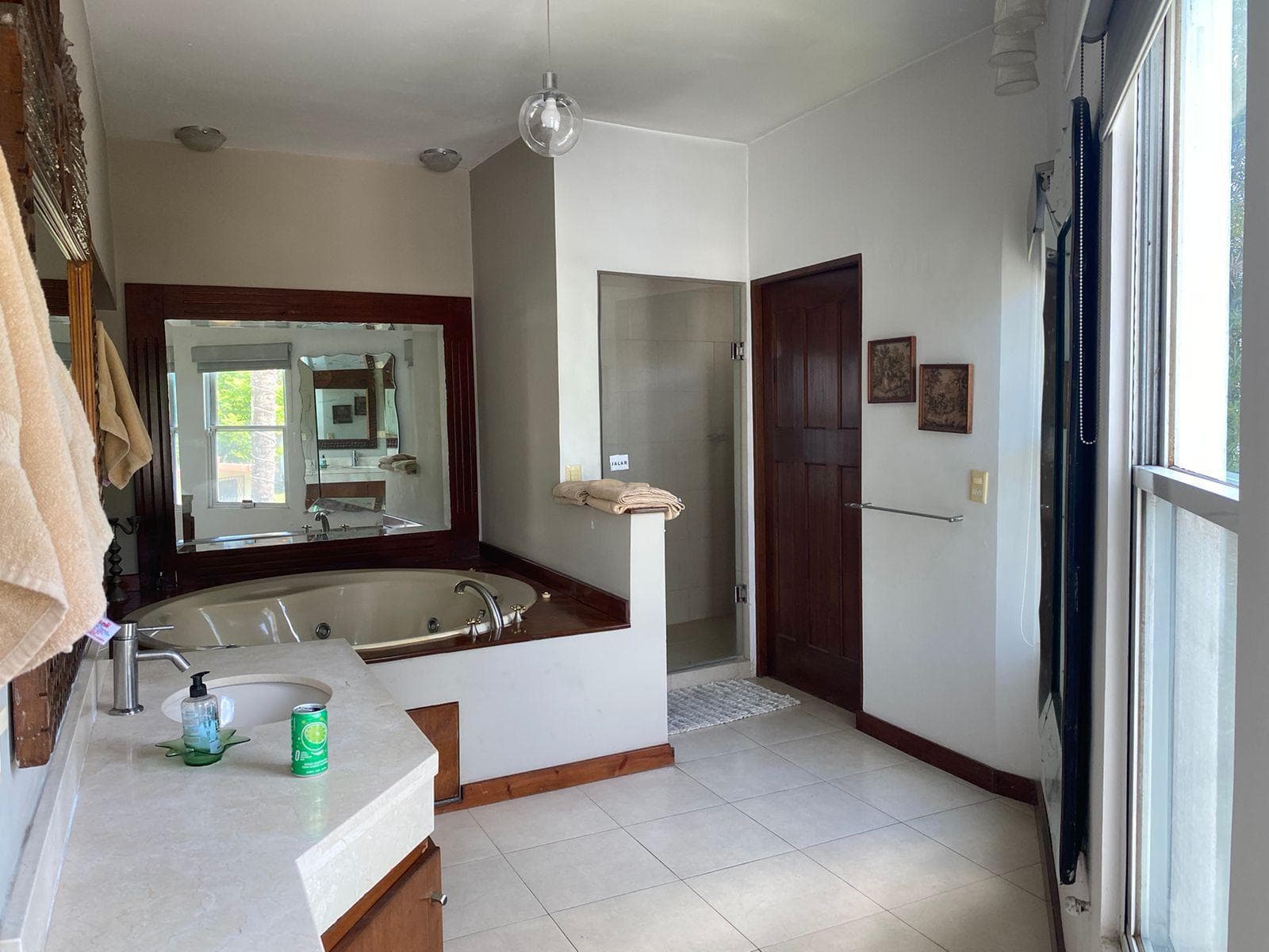 HOUSE FOR RENT IN YERBANIZ ON THE NATIONAL HIGHWAY