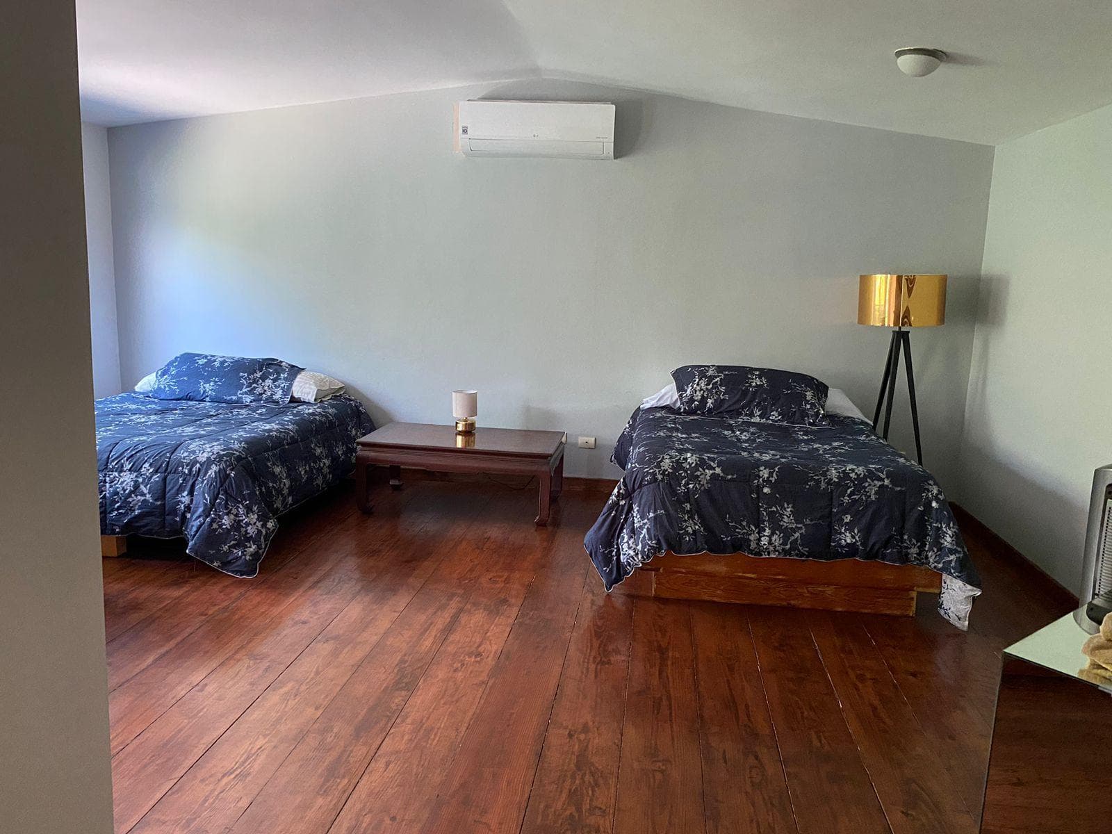 HOUSE FOR RENT IN YERBANIZ ON THE NATIONAL HIGHWAY