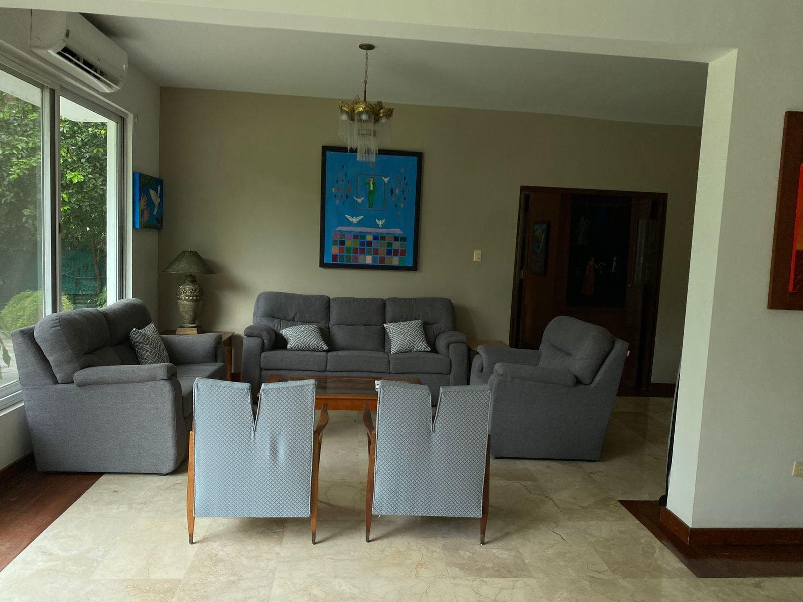 HOUSE FOR RENT IN YERBANIZ ON THE NATIONAL HIGHWAY