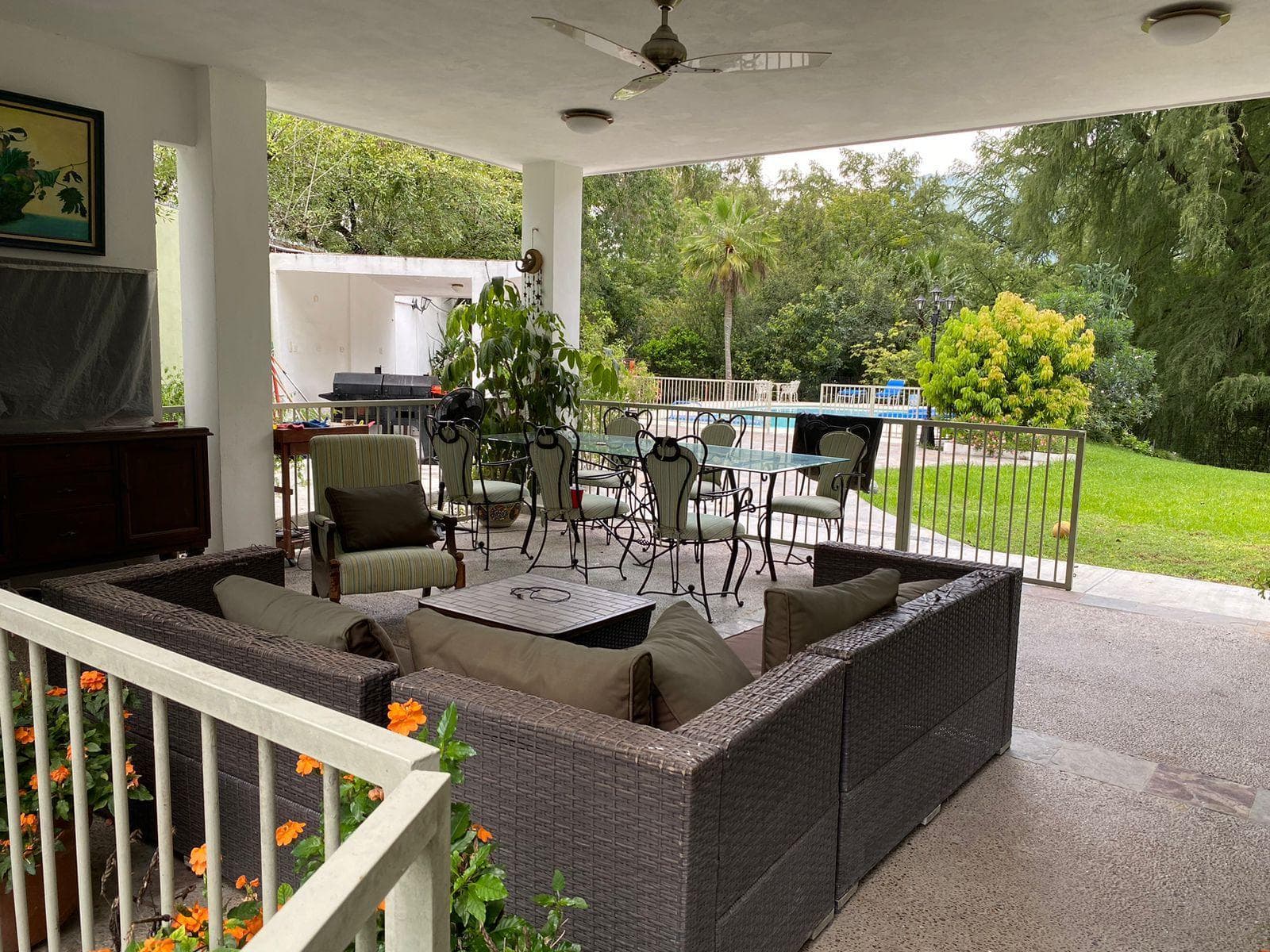 HOUSE FOR RENT IN YERBANIZ ON THE NATIONAL HIGHWAY