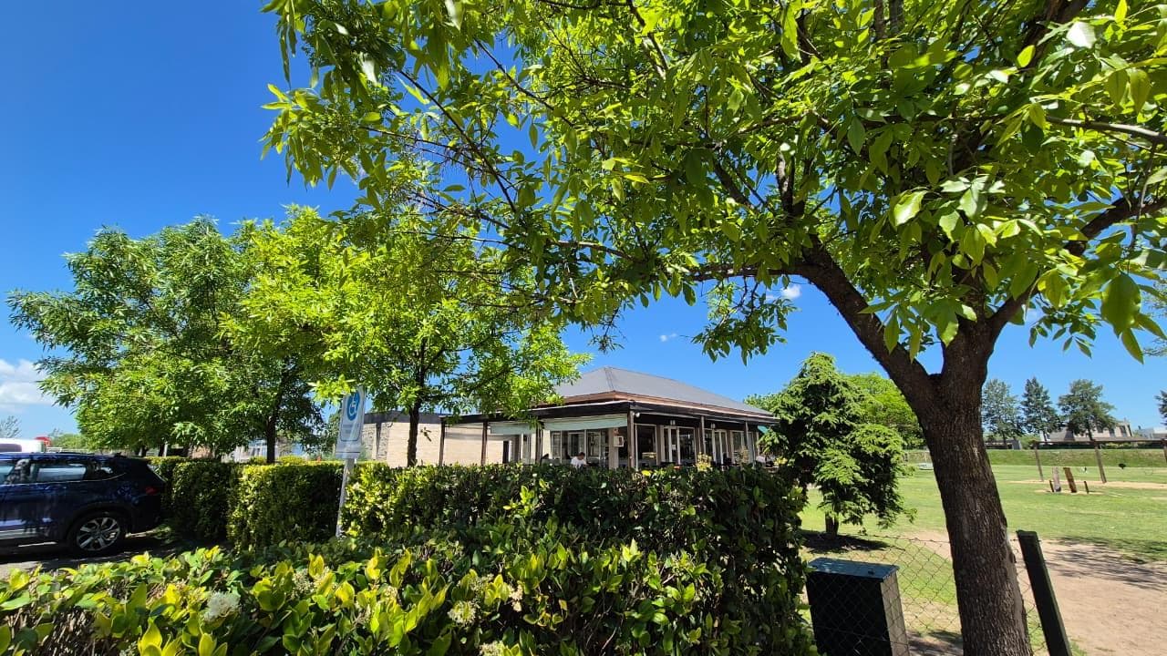Brand-new 5-bedroom house in El Canton Golf