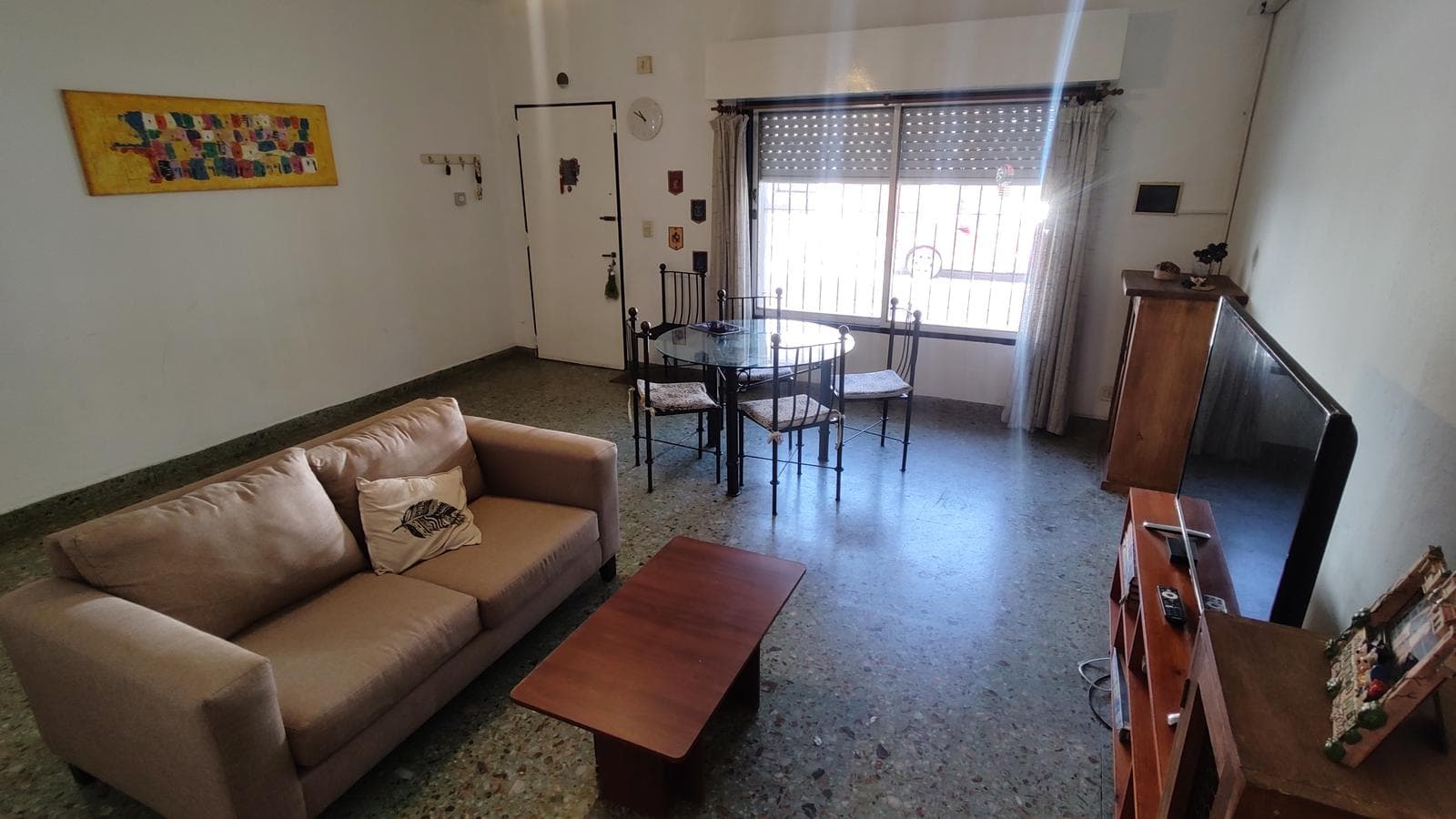 PH in Villa Saenz Peña, Two-room ground-floor unit with private patio