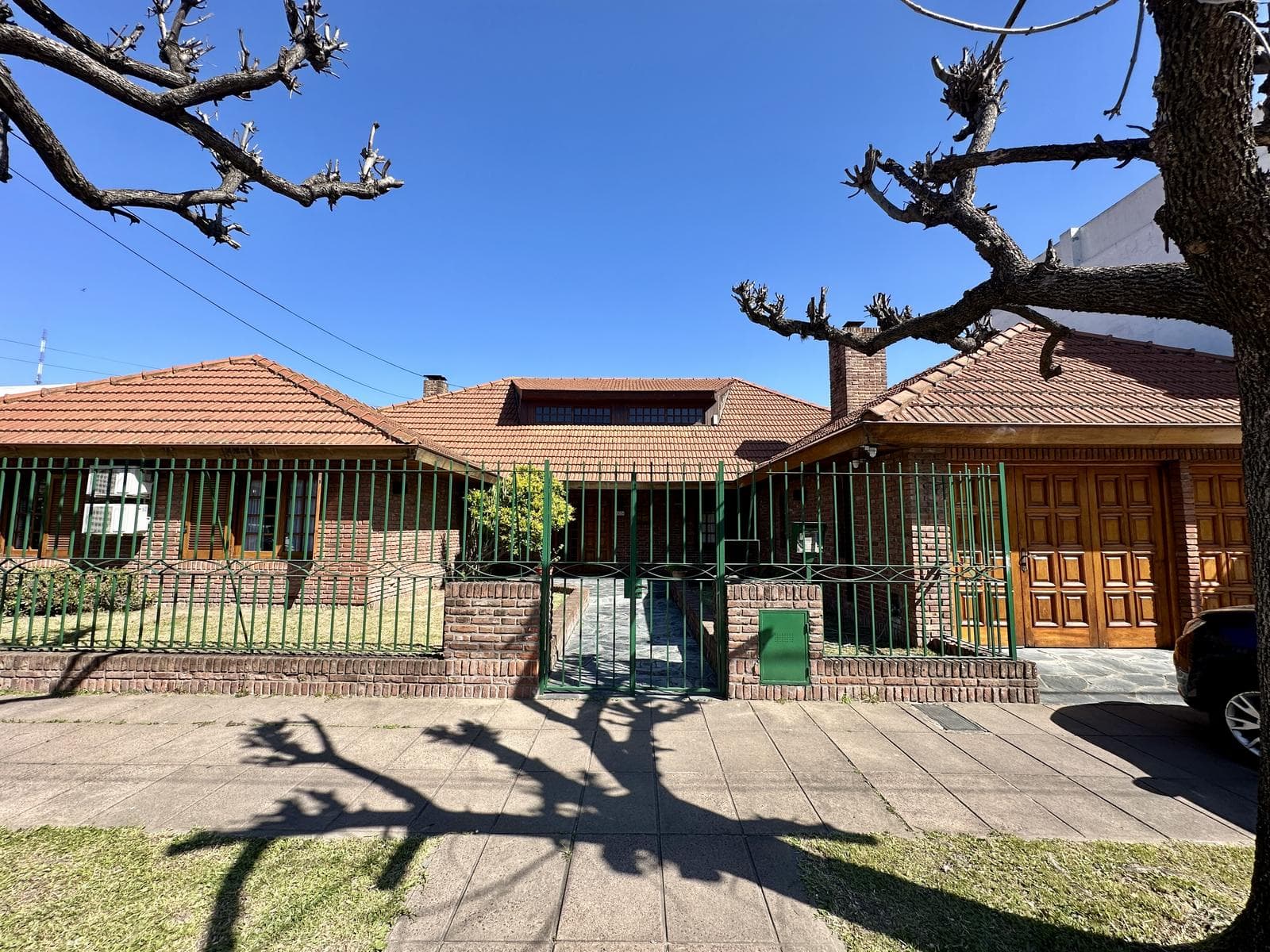 3-Bedroom House for Sale in Downtown Campana