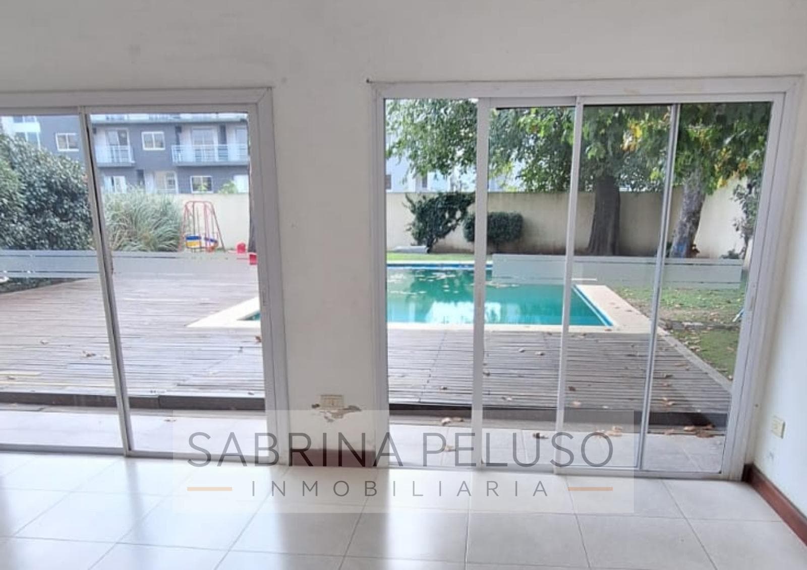 Apartments and Lots for Sale in Moreno