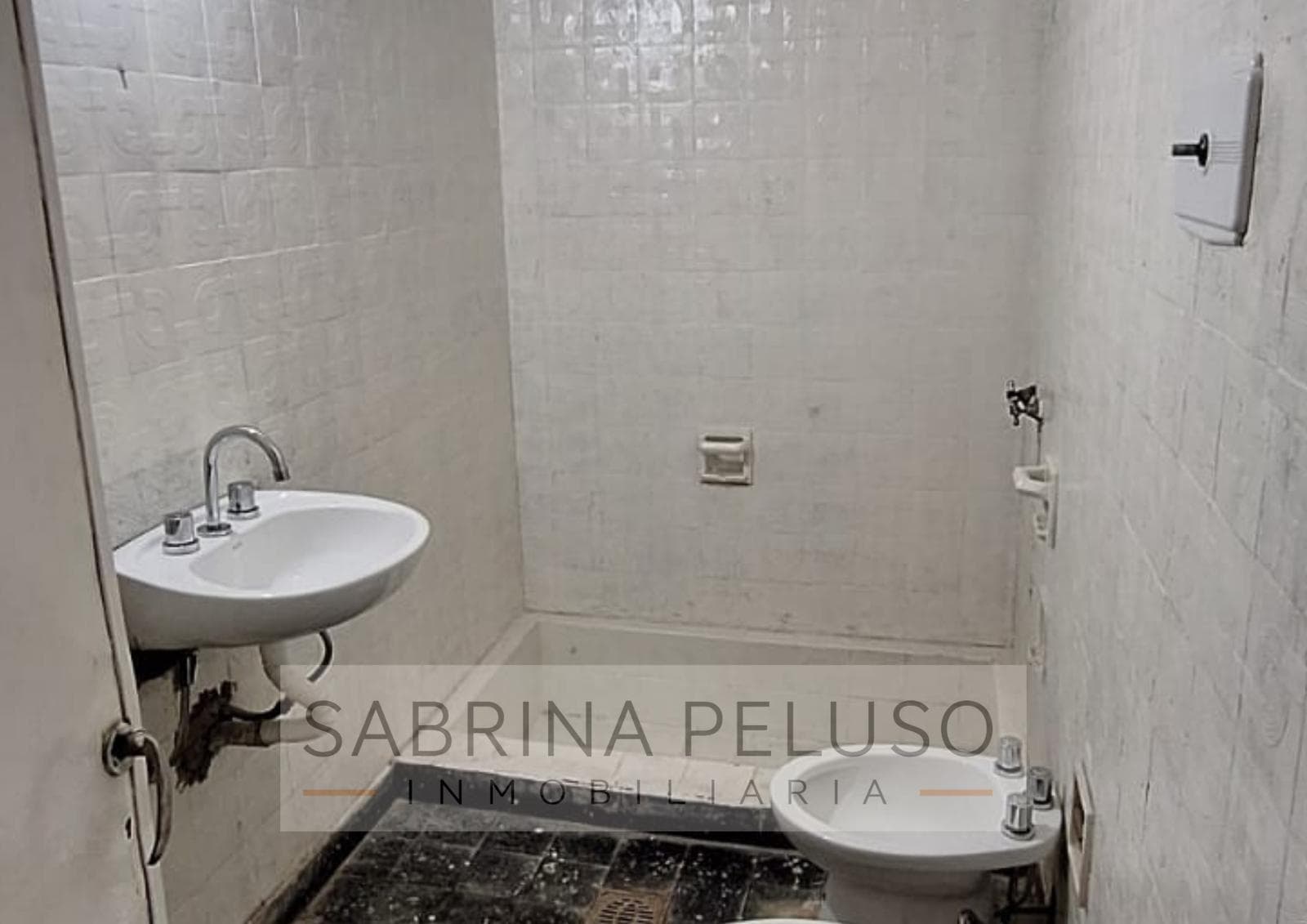 House for Sale in La Reja