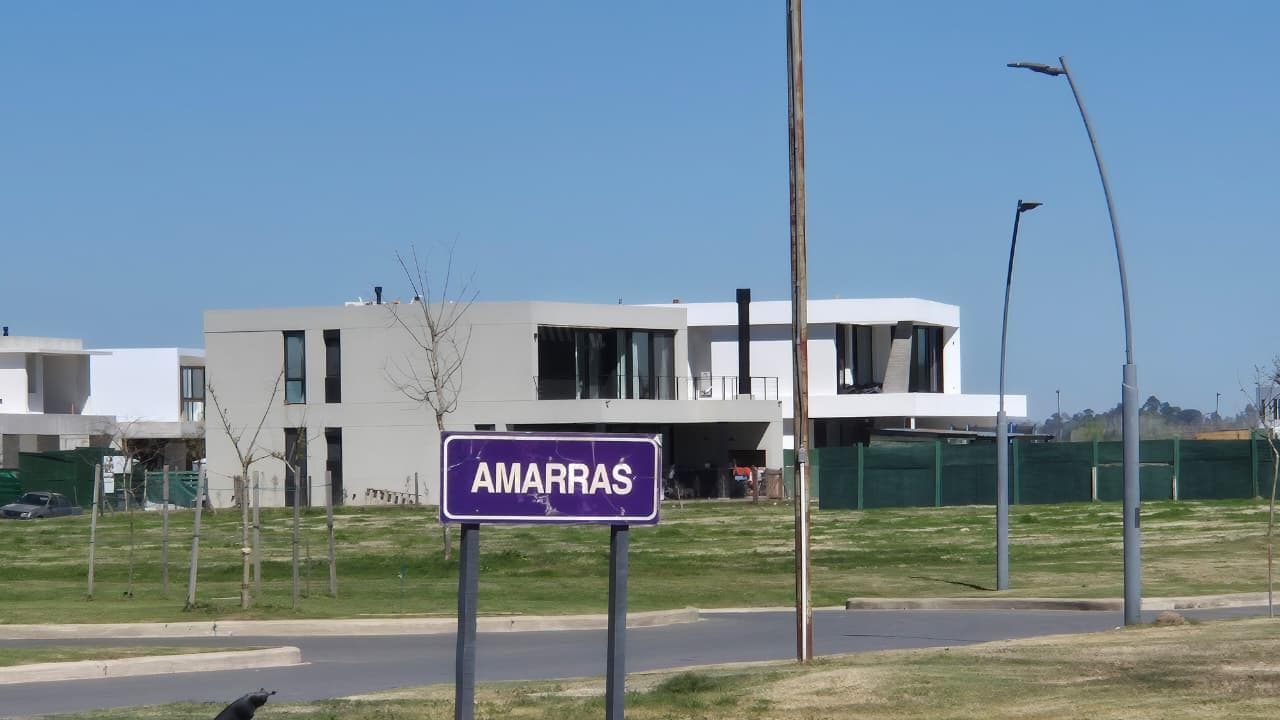 Inland Lot in Amarras - Puertos del Lago
