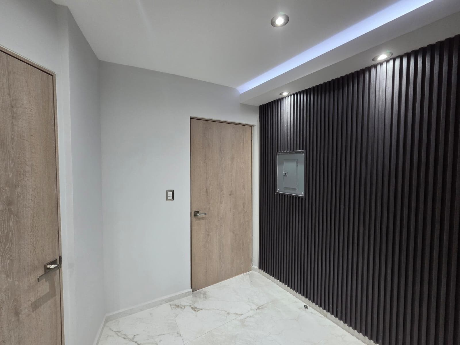 OFFICE SPACE FOR RENT IN THE MOSCATI BUILDING, JURIQUILLA, QRO.