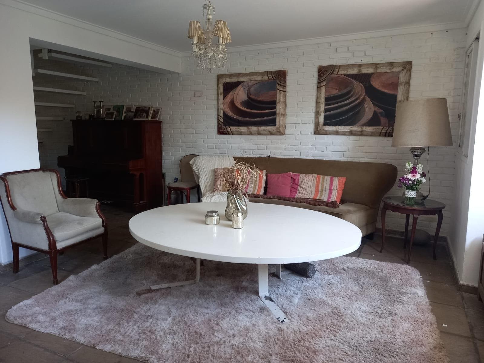 6-room house for sale with a garden and pool in San Isidro