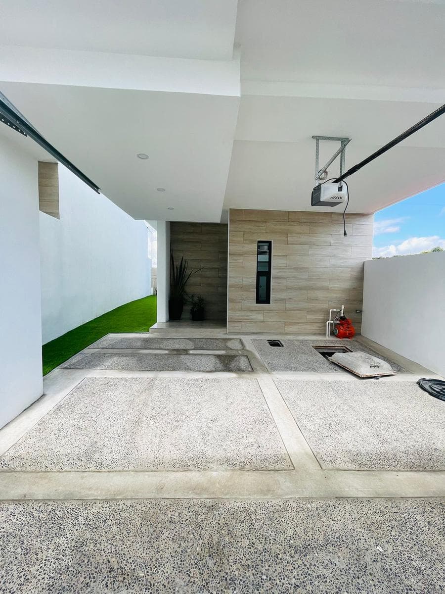 HOMES FOR SALE IN ENTRE NUBES, TIJUANA, NEAR THE RÍO AREA