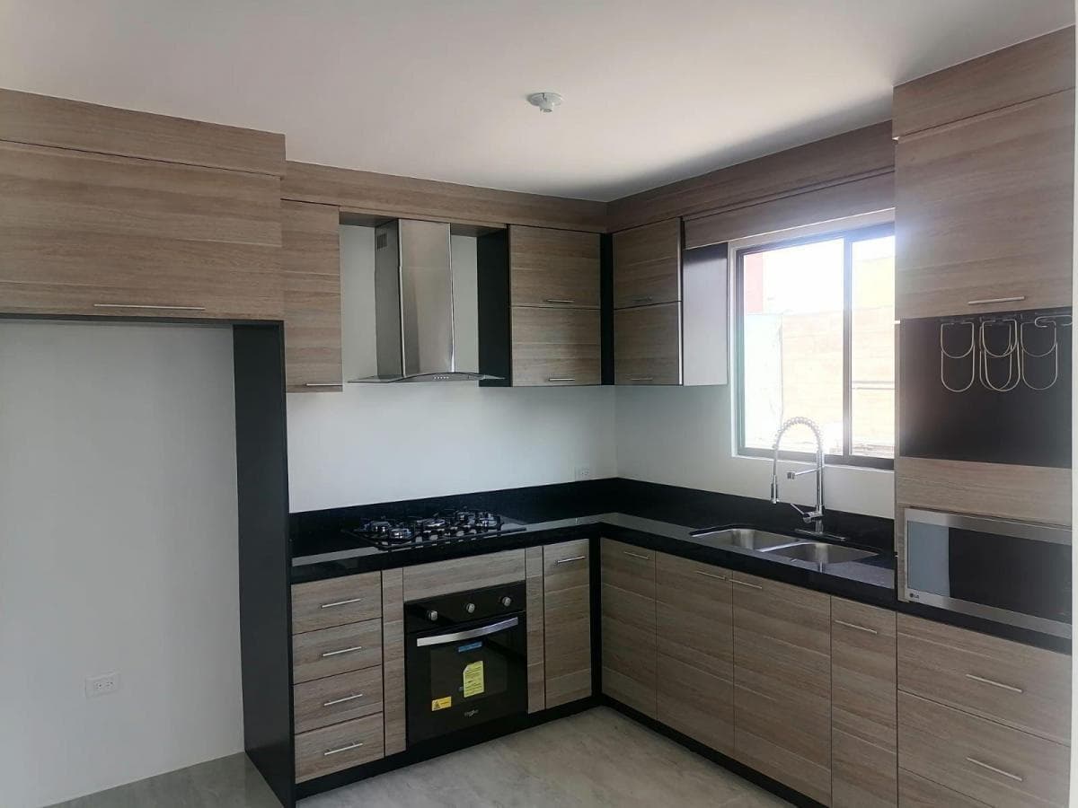 HOUSE FOR SALE IN BONANZA RESIDENTIAL, TIJUANA TO ROSARITO HIGHWAY