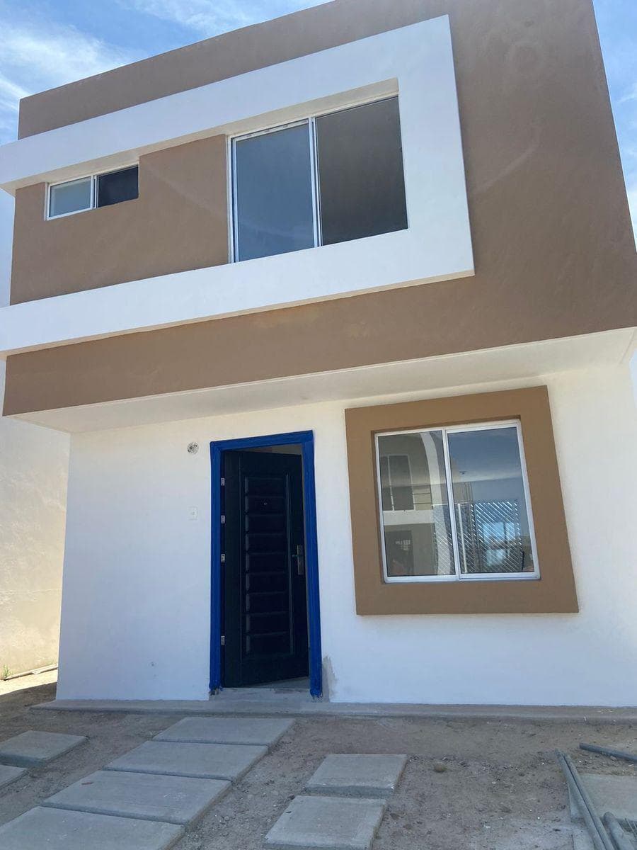 HOMES FOR SALE IN PANAMERICANO NEAR THE PERIFERICO AND COLINAS DE CALIFORNIA IN TIJUANA