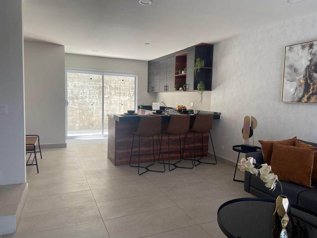 HOUSE FOR SALE IN TERRALTA, COLINAS DE CALIFORNIA, TIJUANA