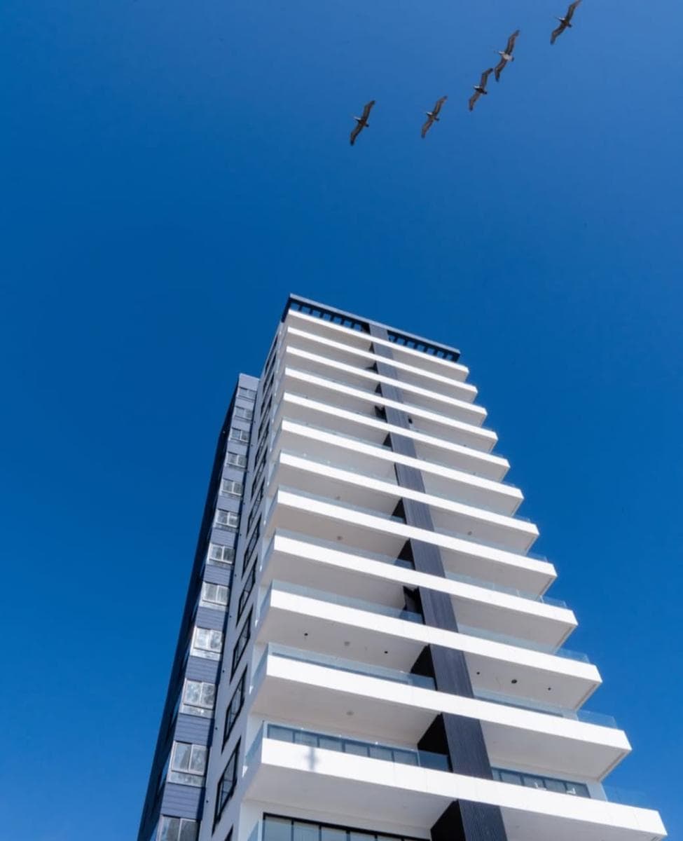 PACIFIC OCEAN-FRONT APARTMENTS IN TIJUANA