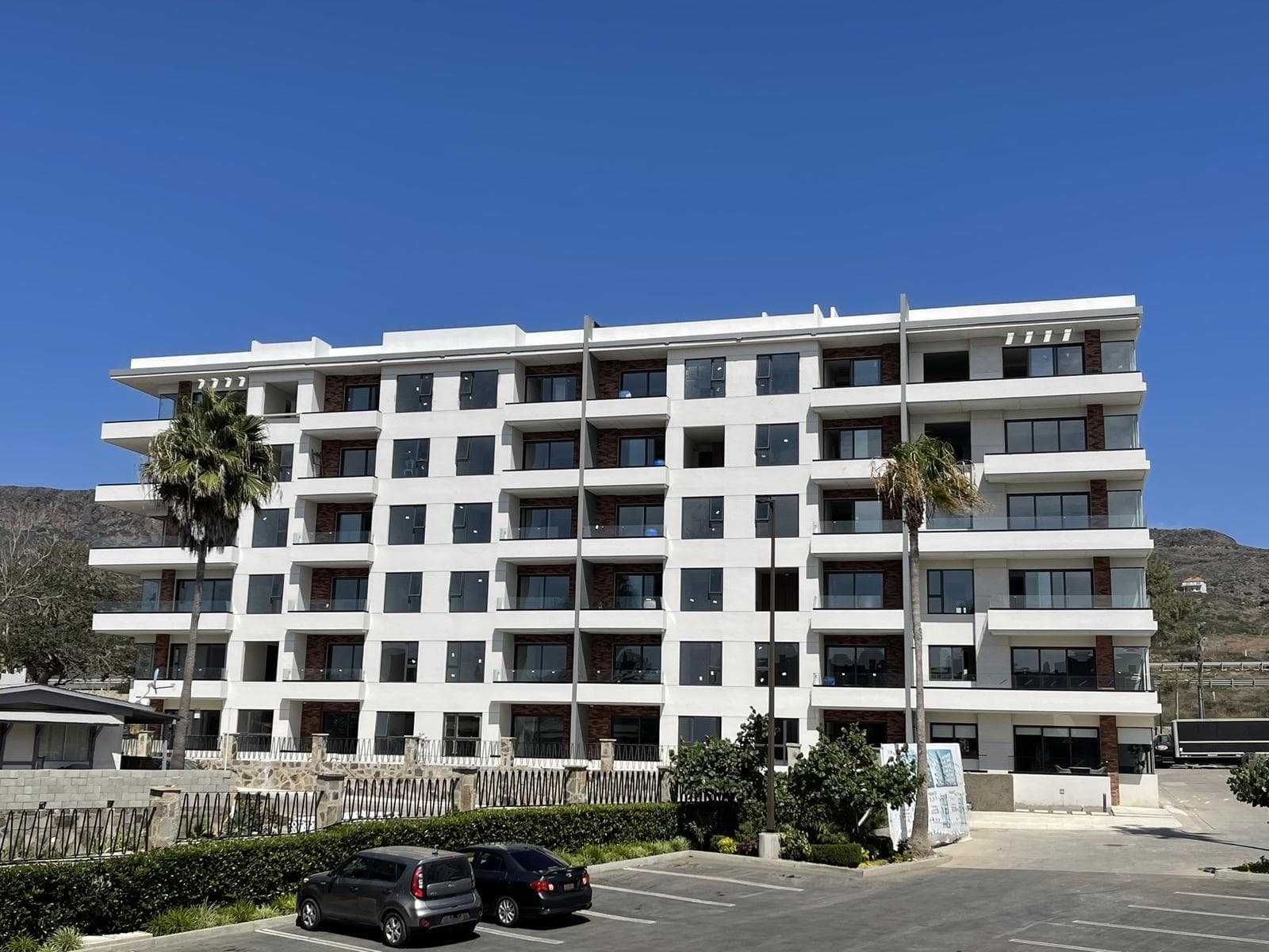 APARTMENTS FOR SALE AT PLAZA DEL MAR, ROSARITO BEACHES, TORRE MONTEREY
