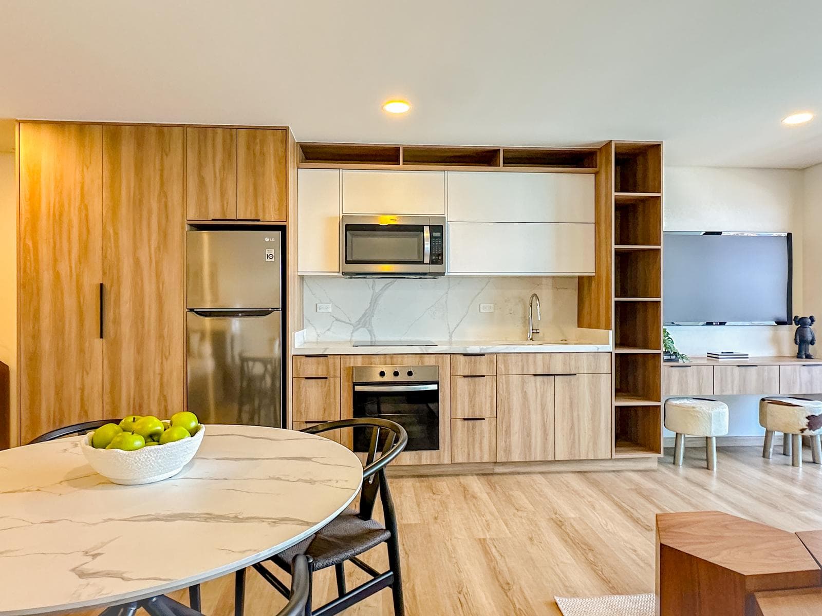 APARTMENTS FOR SALE, MAR DE CALAFIA, ROSARITO BEACHES—Oceanfront, 30 Minutes from the San Ysidro Border Crossing