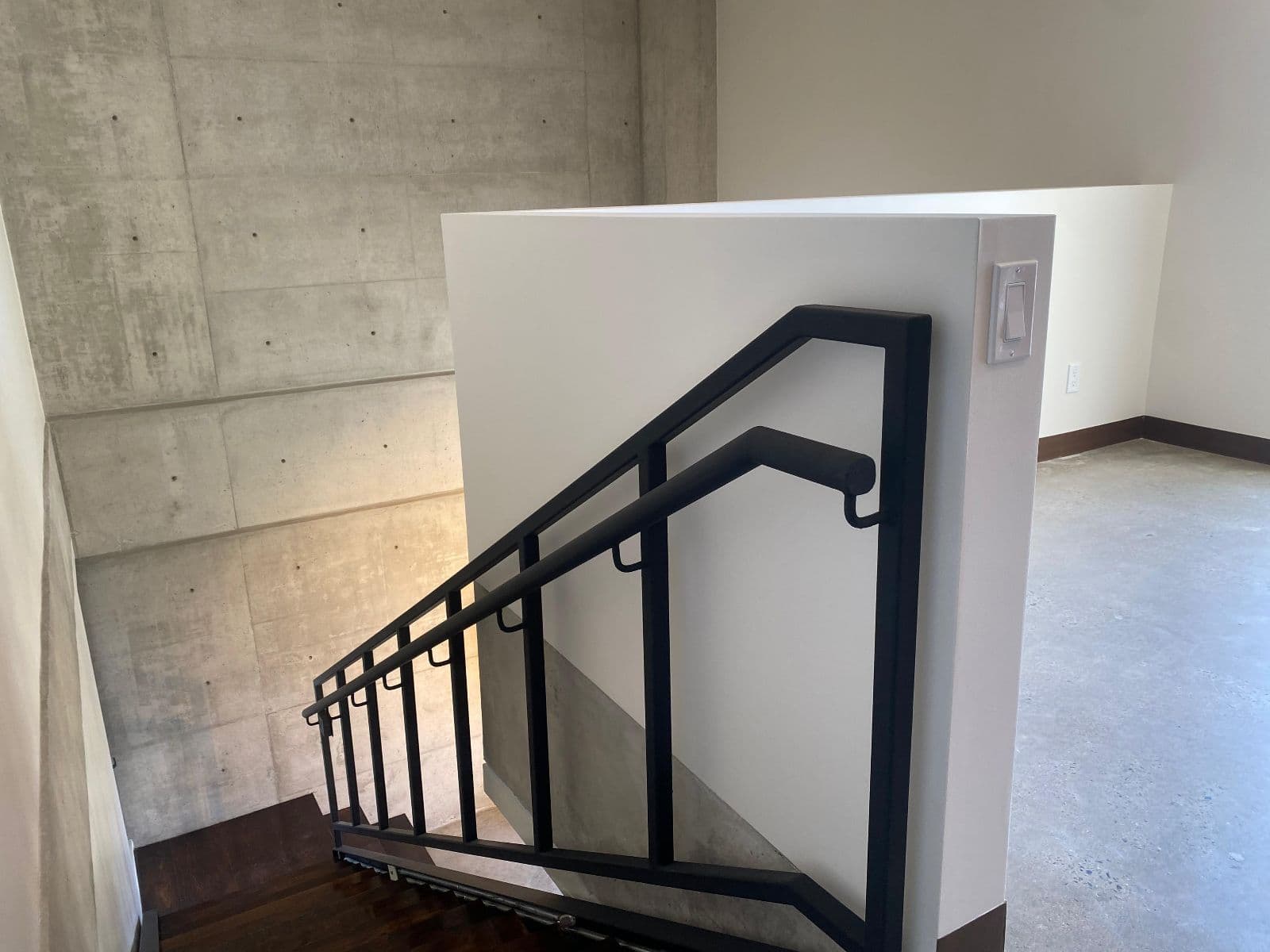 APARTMENTS FOR RENT ON VIA MADERO, ONE BLOCK FROM AVENIDA REVOLUCIÓN, DOWNTOWN AREA, 10 MINUTES FROM THE SAN YSIDRO LINE, TIJUANA