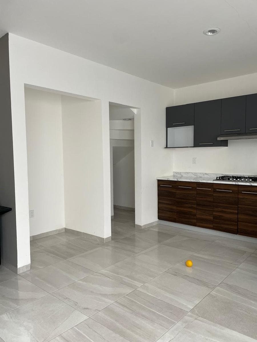 House for Sale in La Reserva Subdivision