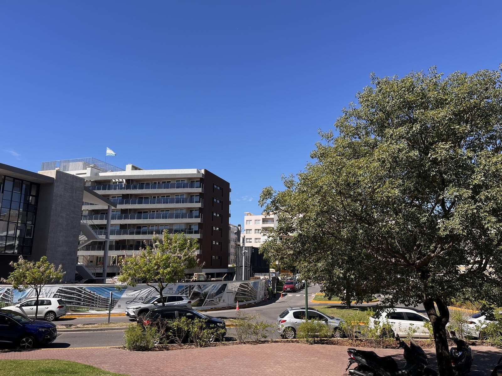 FINANCING: 2-bedroom apartment for sale with terrace and assigned parking space - Nordelta Centro, Zafiro