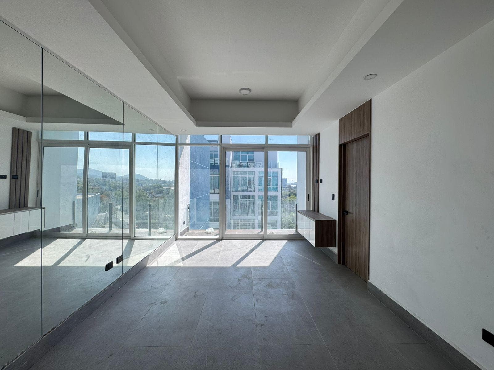 PENTHOUSE FOR SALE LOS CRISTALES - SILIKA, MONTERREY