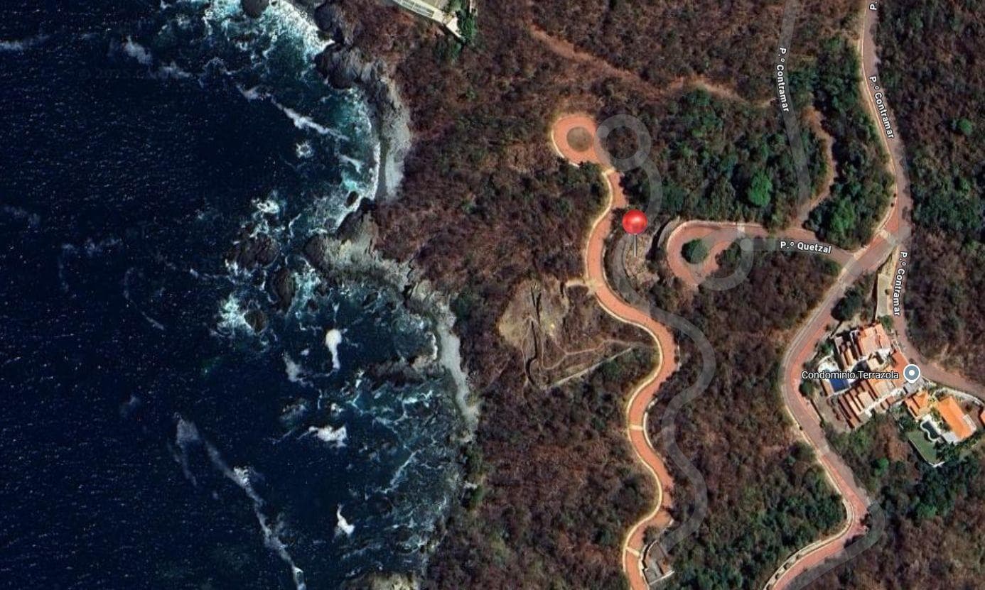 Exclusive Lot in Candiles de Contramar, Ixtapa, with a development project