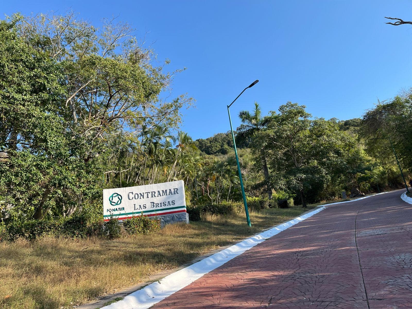 Exclusive Lot in Candiles de Contramar, Ixtapa, with a development project