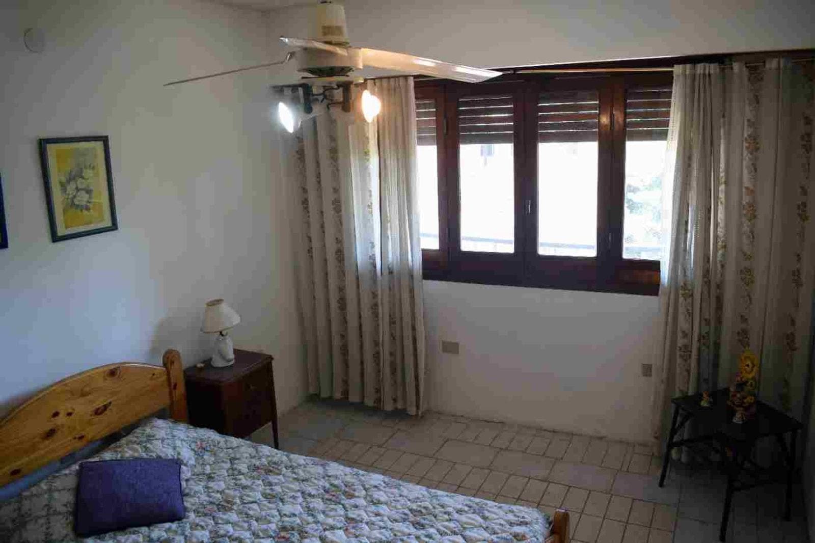 4-Room House for Sale with Garden in Quilmes