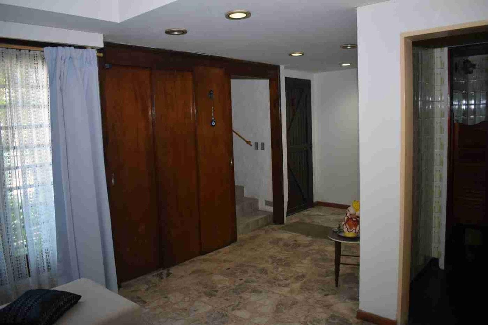 4-Room House for Sale with Garden in Quilmes