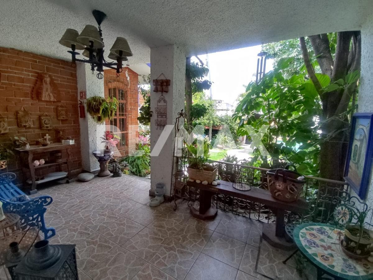 House for Sale in Morelos, Downtown Oaxtepec