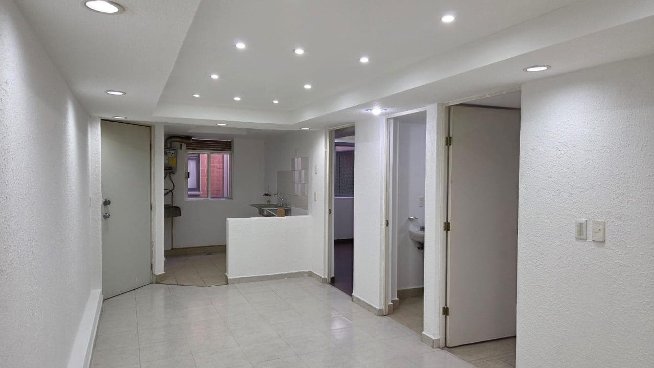 Apartment for Sale on Av. Unión Agrícola, Pantitlán, Iztacalco