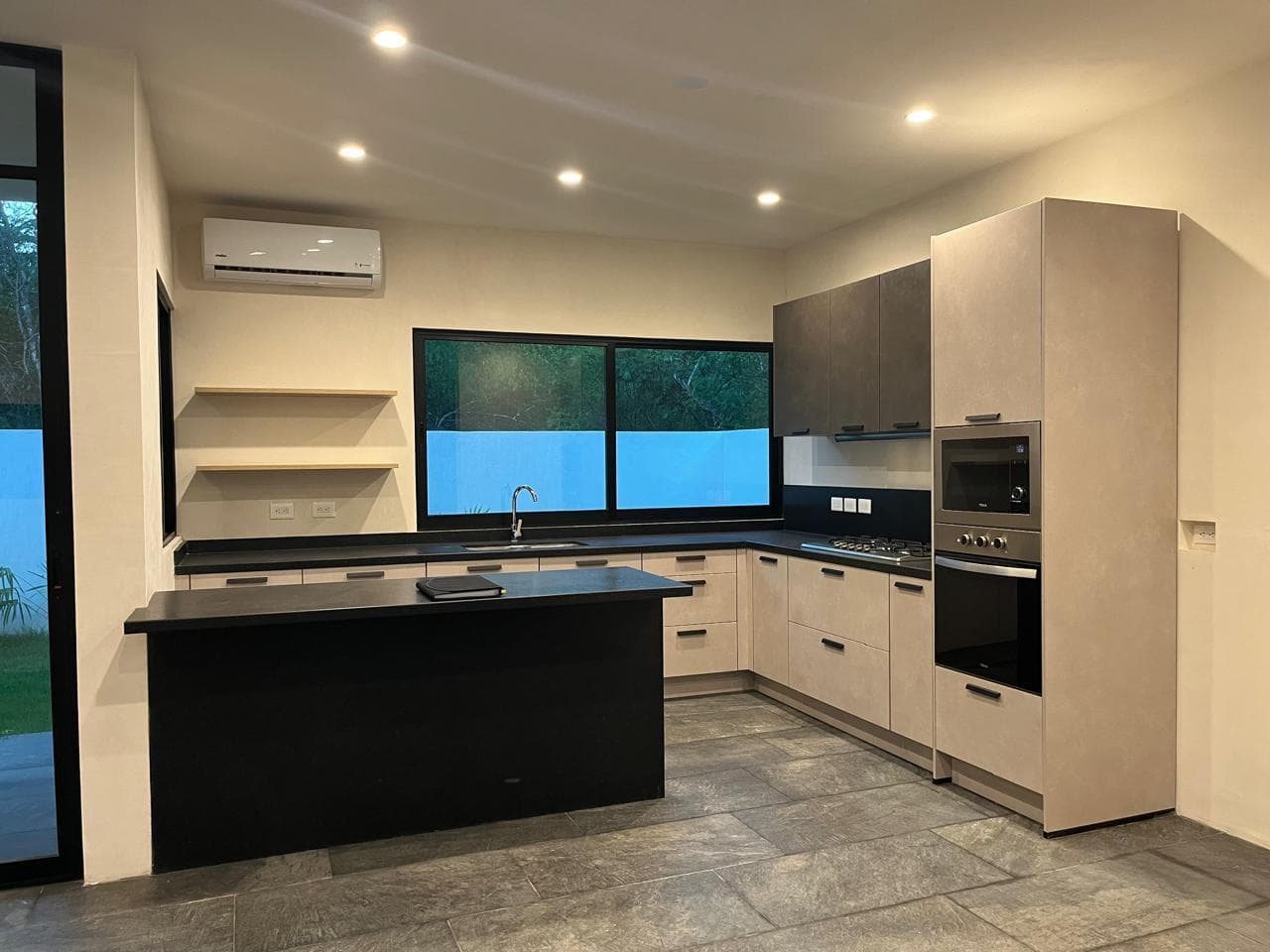 House for Sale in Paseos Country in Chablekal, Mérida, Yucatán