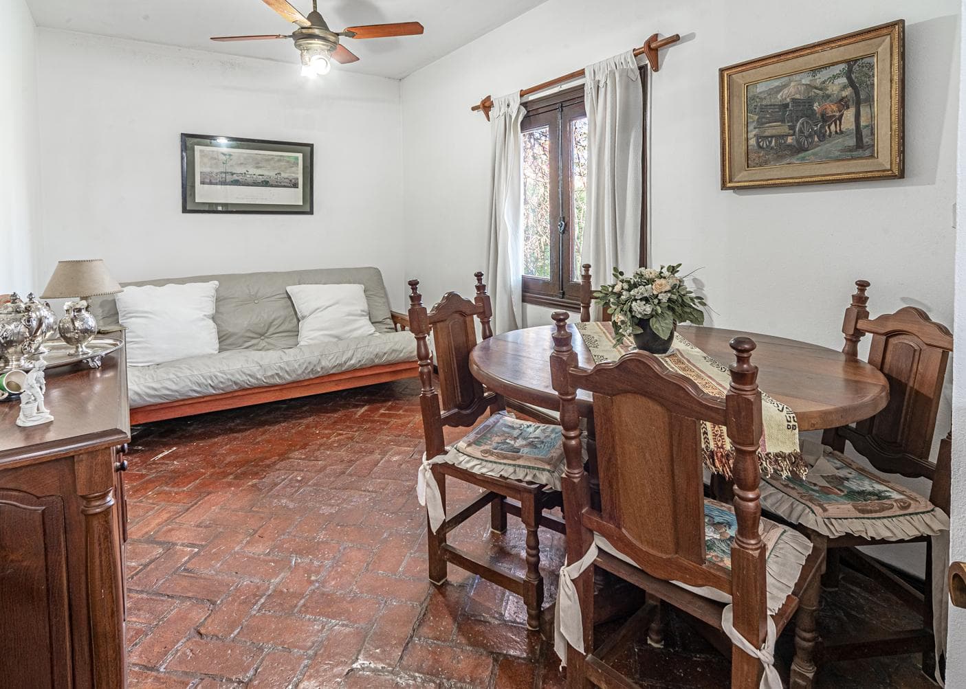 5-Room House for Sale in Pilar, El Molino Neighborhood