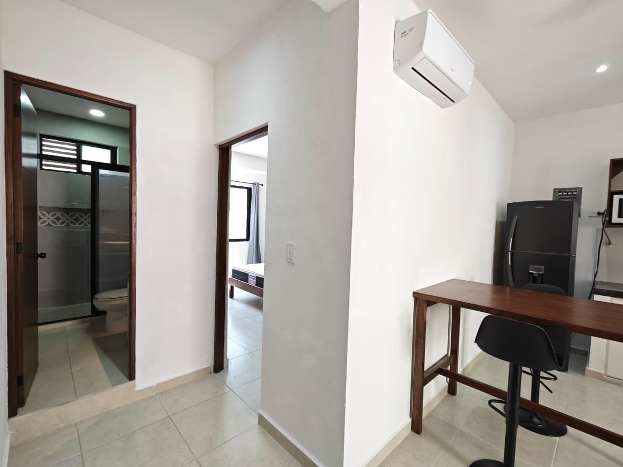 DEPTO 1 REC AMUEBLADO EN RENTA, IDEAL TAMBIÉN OFICINA O CONSULTORIO – AV. CONSTITUYENTES