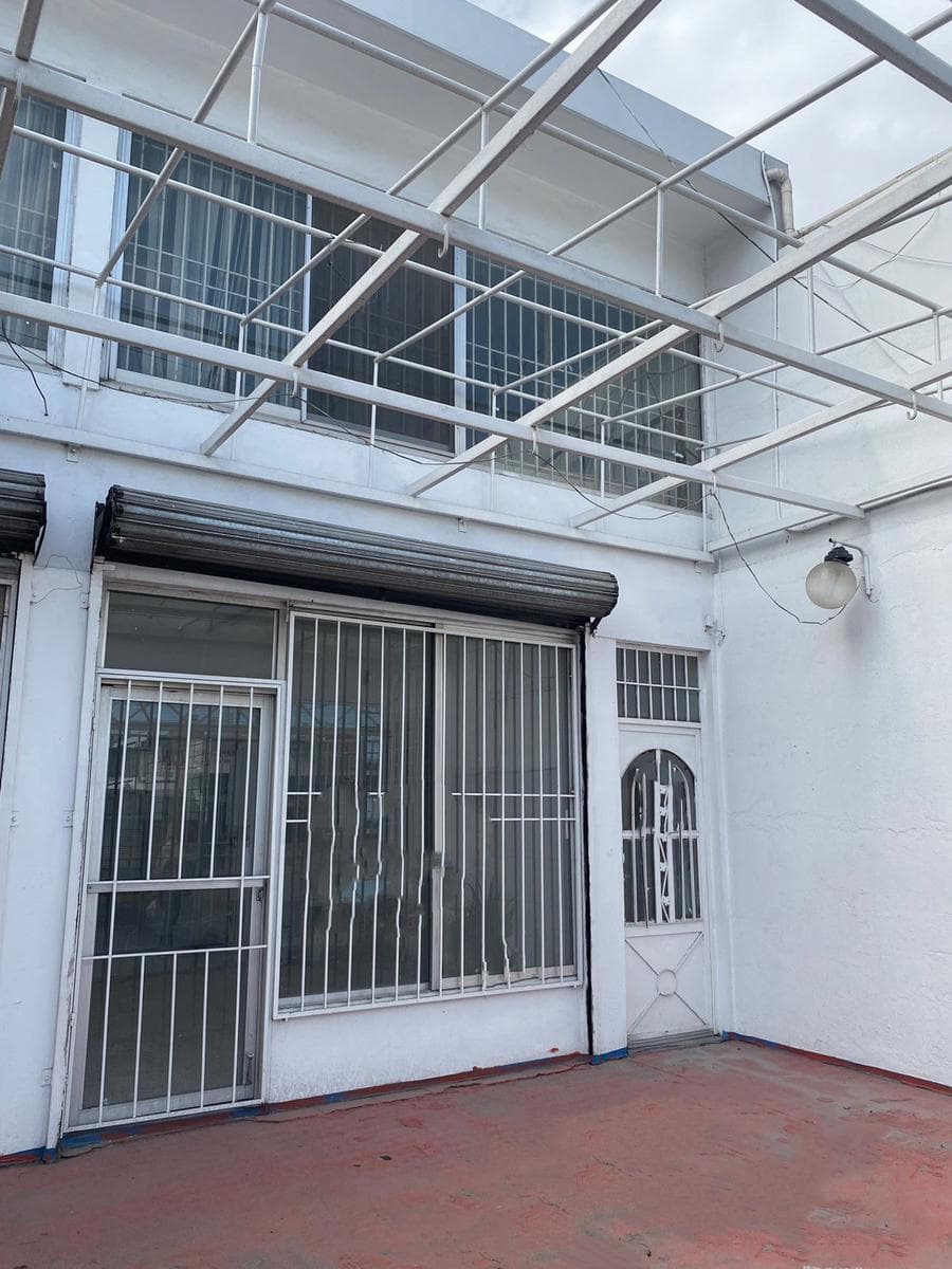 COMMERCIAL BUILDING RENTAL IN COL. MITRAS NORTE