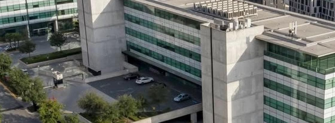 FULLY EQUIPPED OFFICE FOR RENT