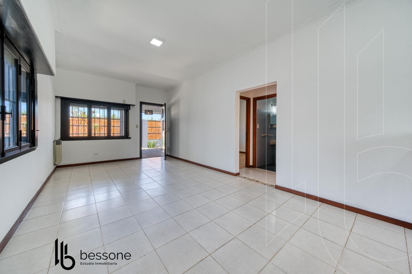 House with a Pool in Los Pinares