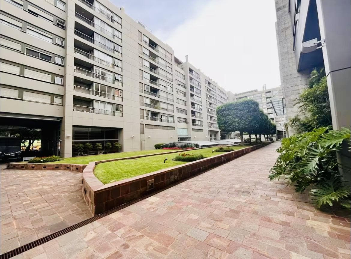 Three-Room Furnished Apartment for Rent at Madero Plaza, Puerto Madero