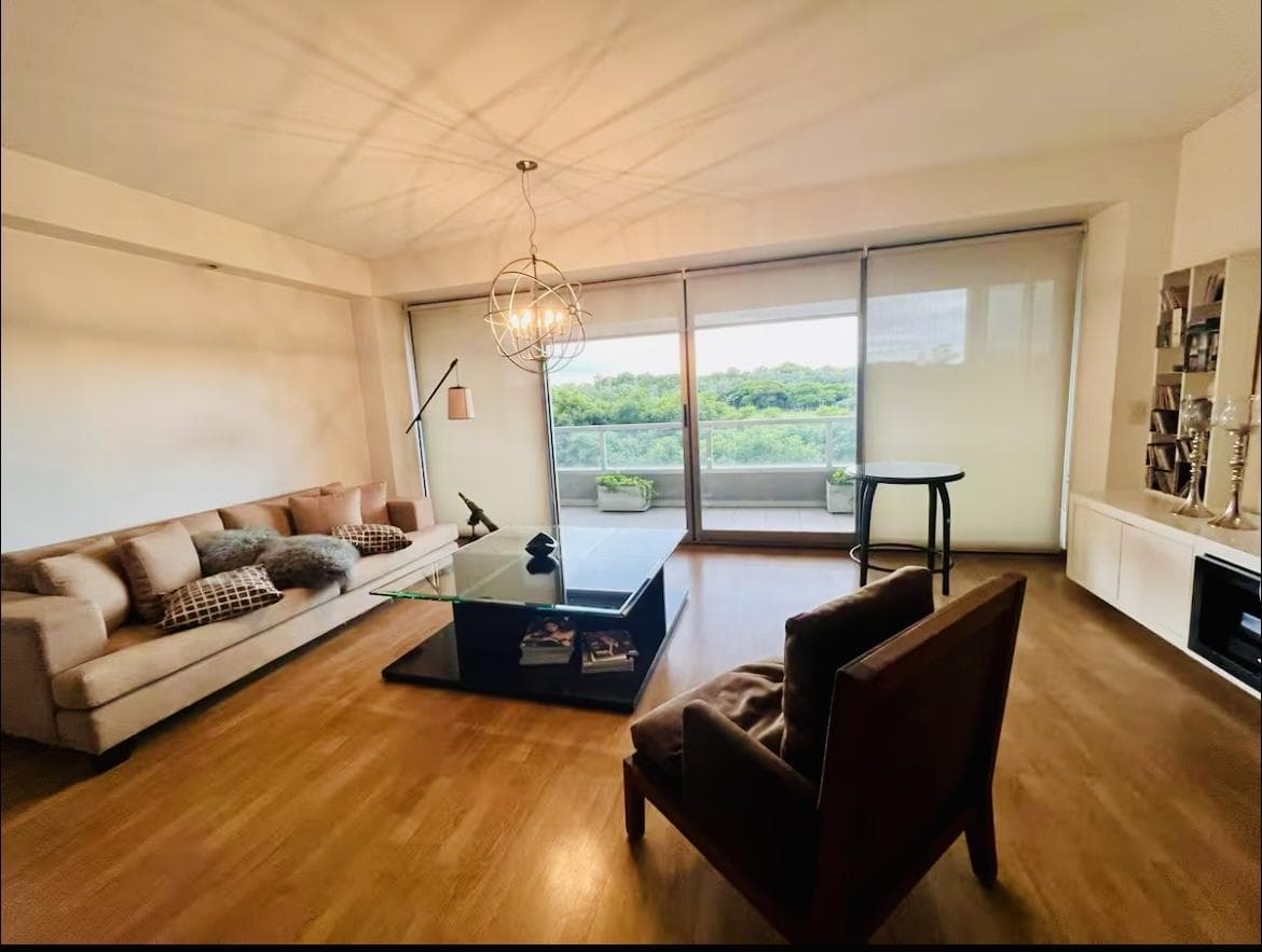 Three-Room Furnished Apartment for Rent at Madero Plaza, Puerto Madero