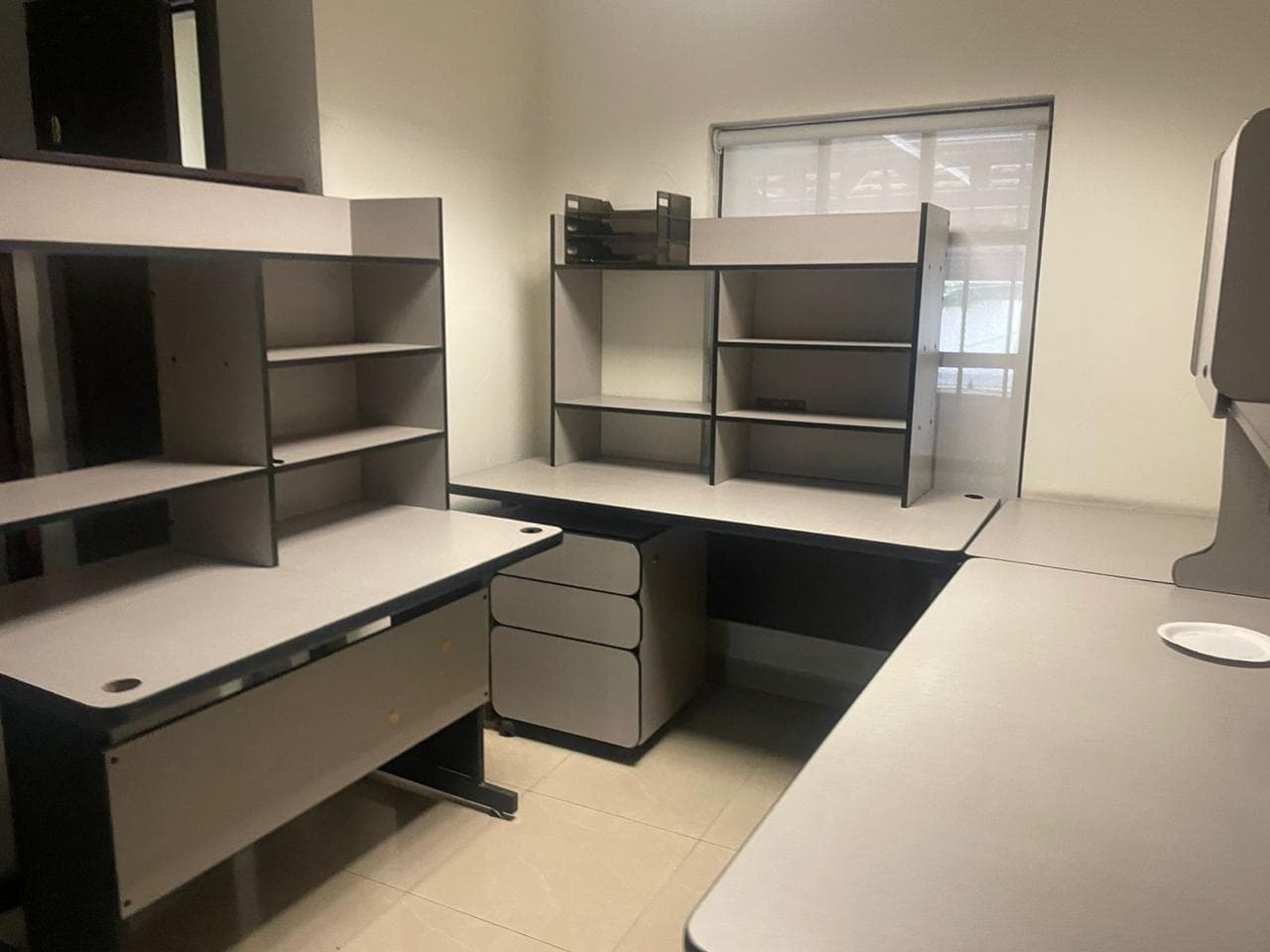 OFFICE FOR RENT ON AV HIDALGO OBISPADO