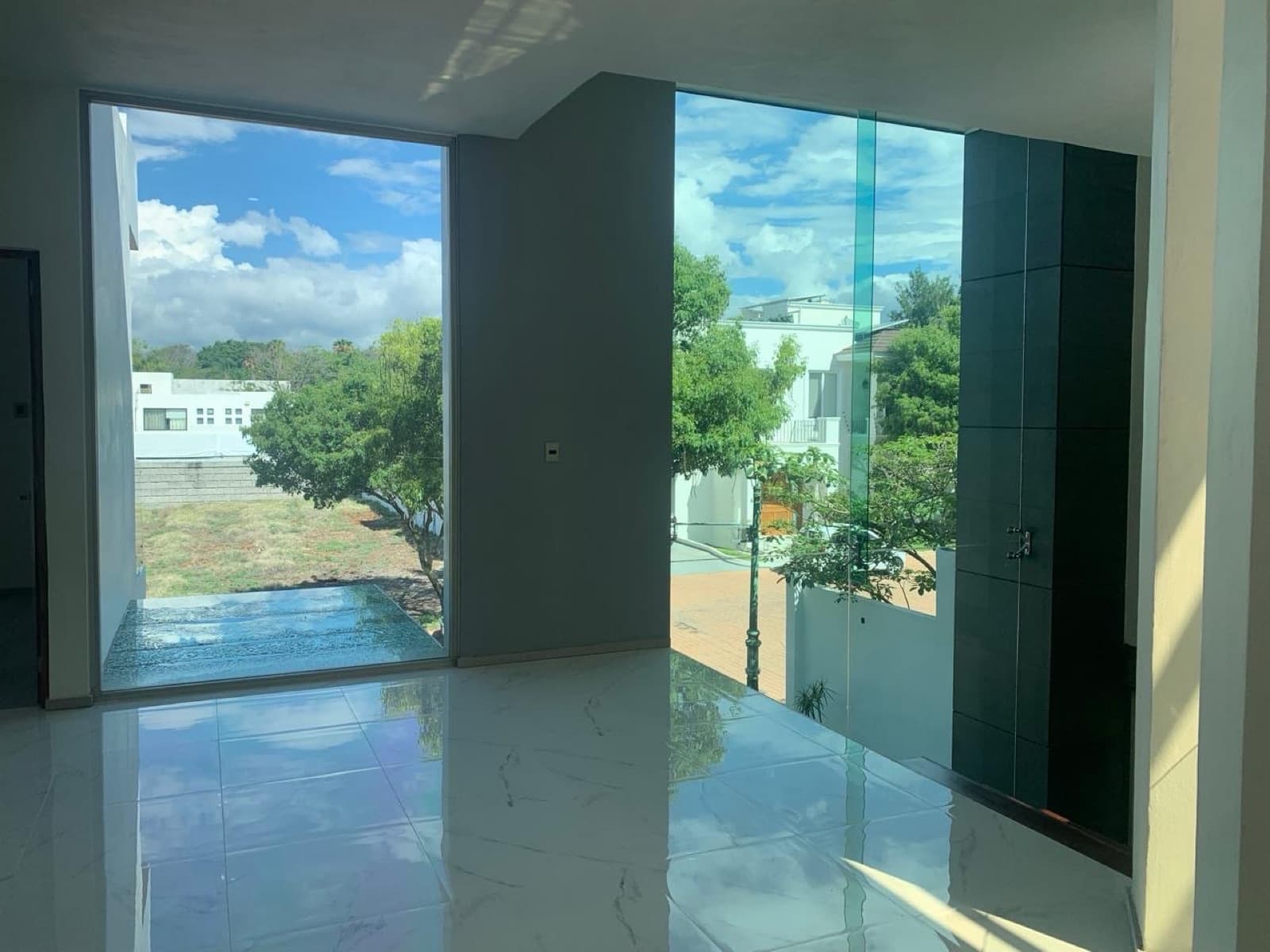 Home - Vista Hermosa