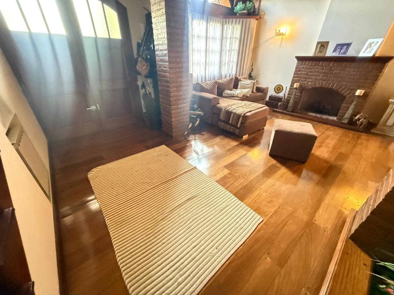 5-ROOM HOUSE FOR SALE WITH GARDEN AND POOL. MORTGAGE AVAILABLE. PARQUE BERNAL NEIGHBORHOOD