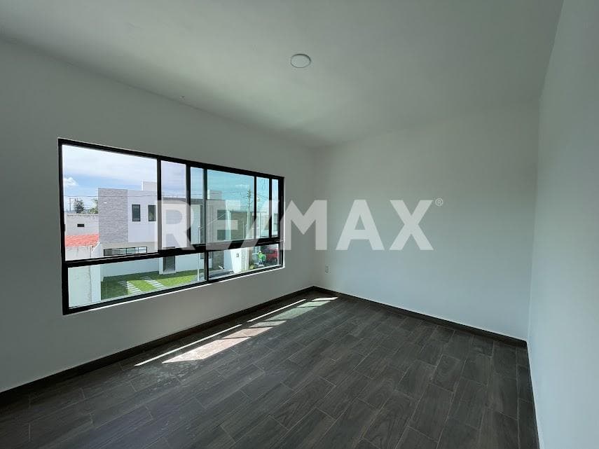 New House for Sale in a Subdivision at the Entrance to Downtown Oaxtepec