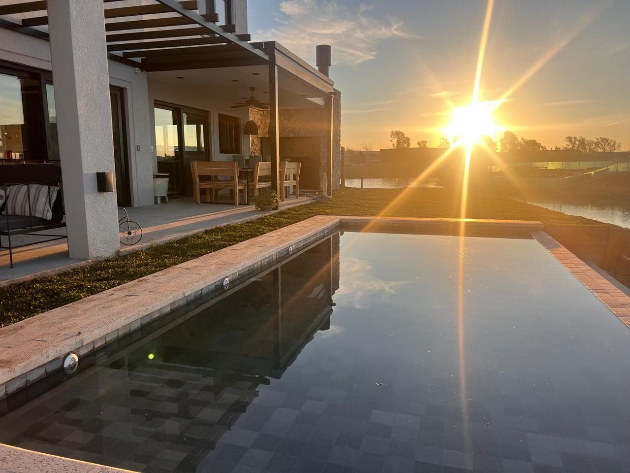 Vacation Rental House in the San Fermín Neighborhood, Don Torcuato
