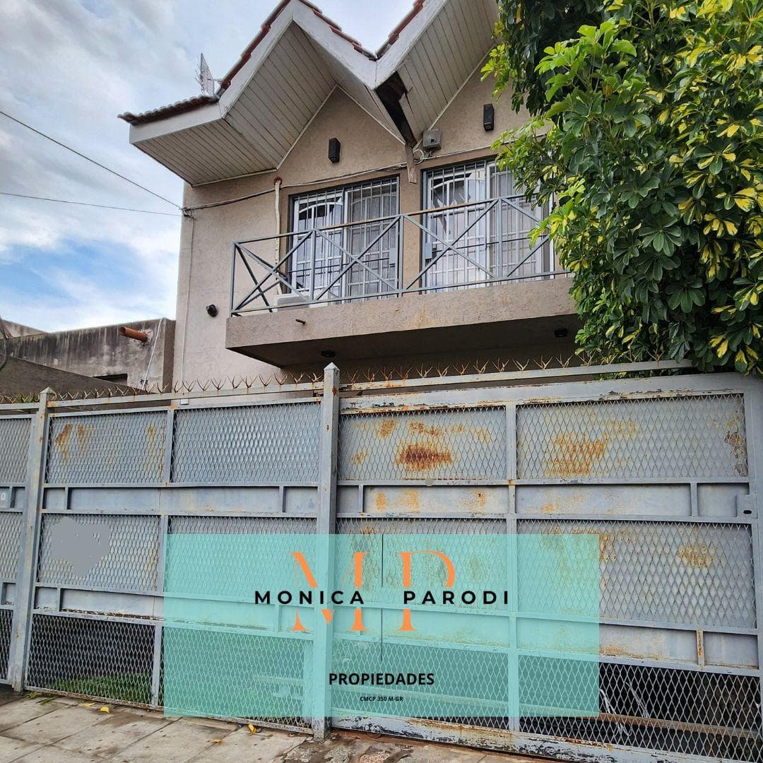 5-ROOM HOUSE WITH LARGE LAWN IN VILLA TESEI – HURLINGHAM