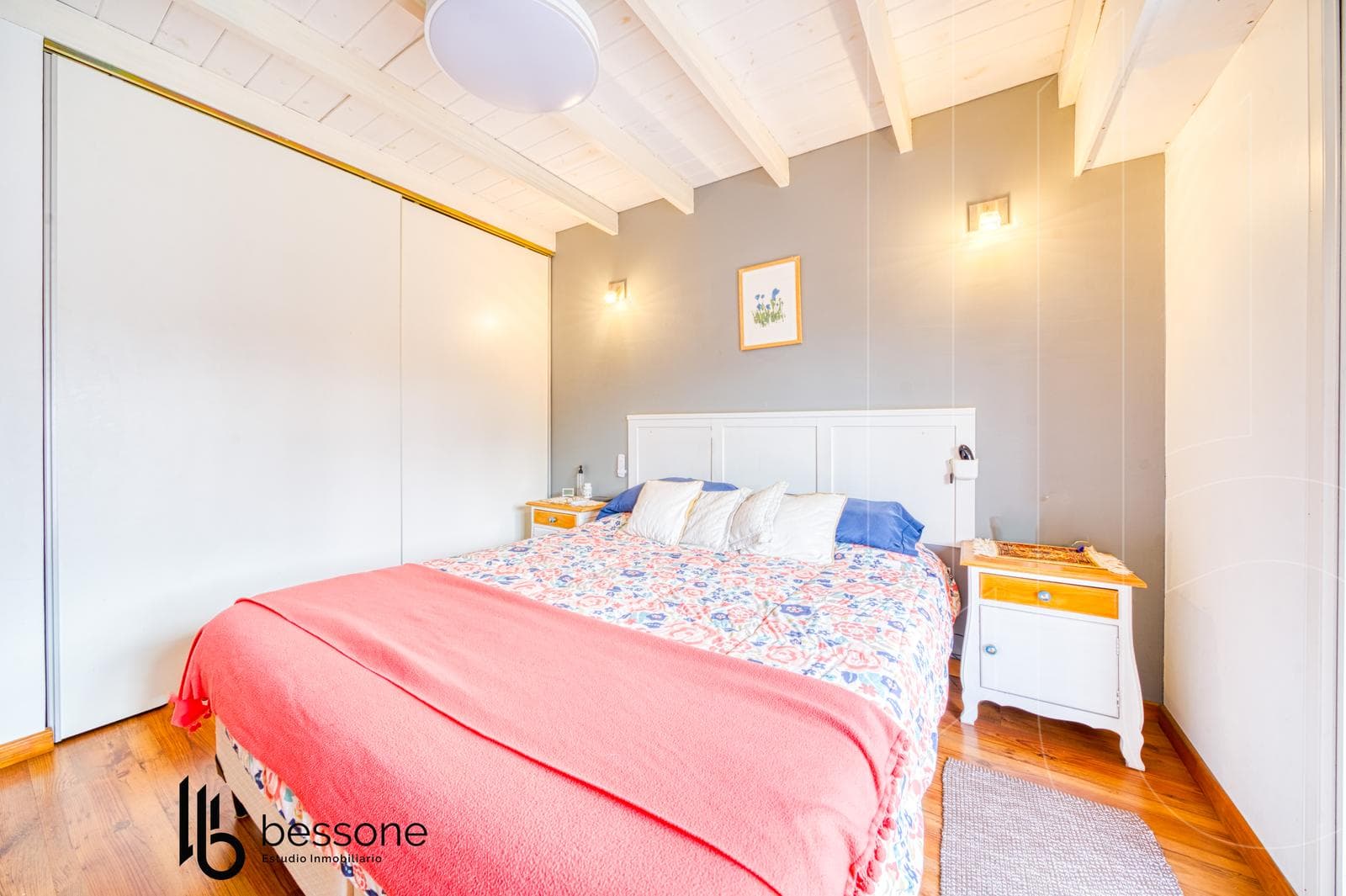A Charming 3-Story House with an Excellent Floor Plan
